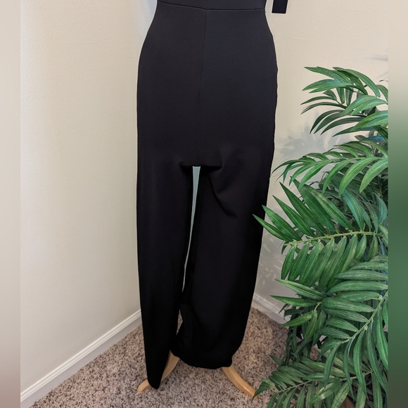 Lulu's Thinking Out Loud Sleeveless Criss Cross Backless Jumpsuit Black Small - Picture 5 of 13